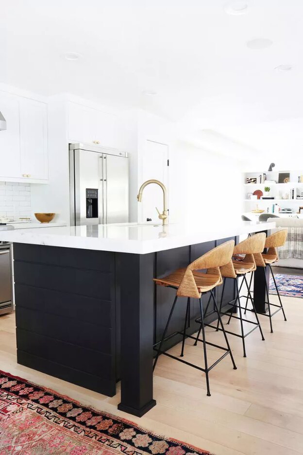 کابینت دو رنگ