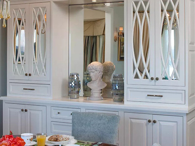 اثاثیه آینه ای