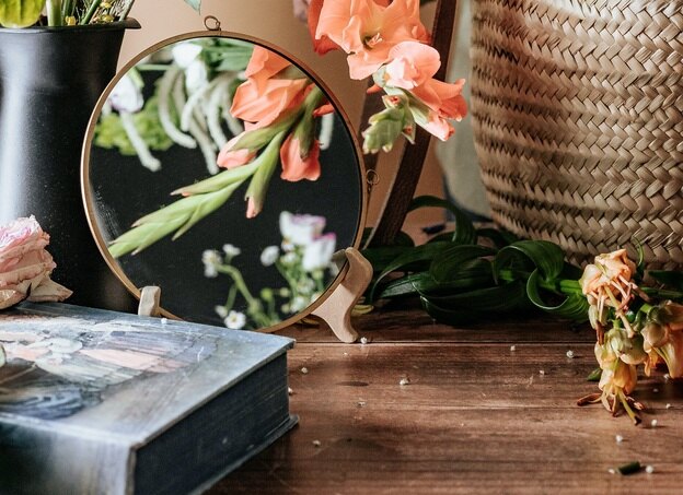 ترفندها و مهارت هایی برای آینه کاری خانه در دکوراسیون داخلی