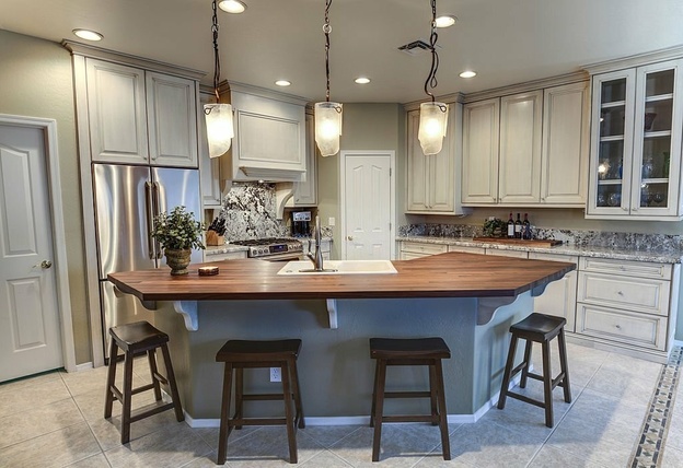 چرا قیمت کابینت ممبران از ام دی اف گرانتر است؟