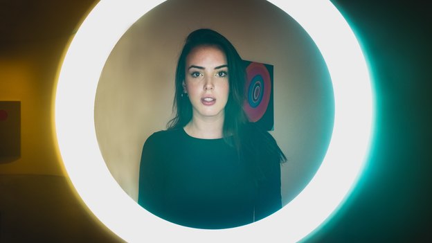 رنگ کردن موی مشکی و تیره