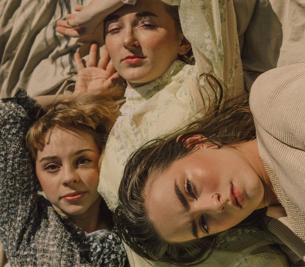 نحوه اصلاح ابرو در خانه