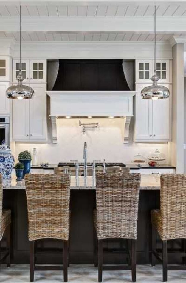 طراحی کابینت دو رنگ آشپزخانه