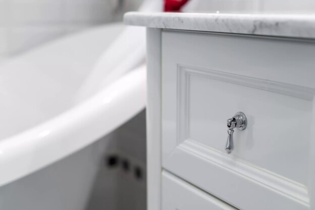 بازسازی سرویس بهداشتی ۵