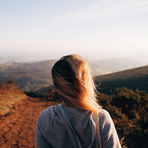 چطور موها را در خانه بالیاژ کنیم؟