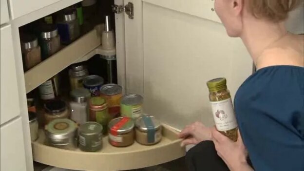 طراحی کابینت برای گوشه آشپزخانه ۳