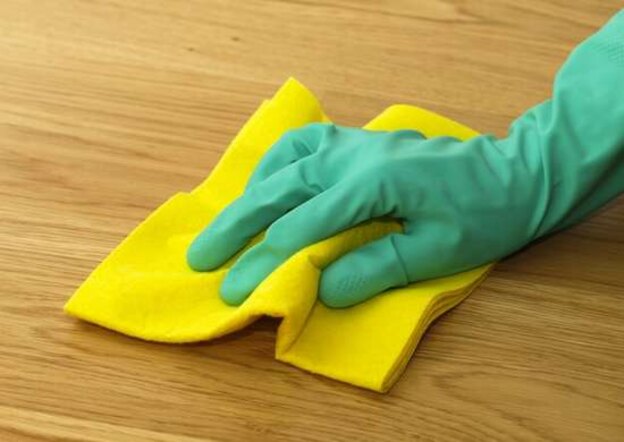 پاک کردن رنگ از روی چوب