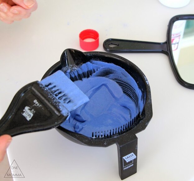 آمبره موی کوتاه در خانه