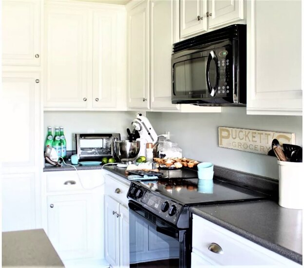 کابینت دو رنگ 