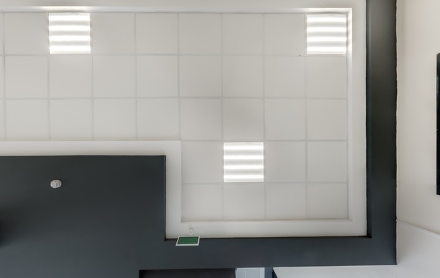 انواع تایل سقفی گچی و ویژگی های آن ها را بشناسید