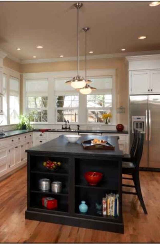 طراحی کابینت دو رنگ آشپزخانه