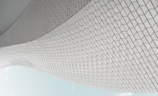 کاشیکاری و انواع مواد سازنده کاشی ها