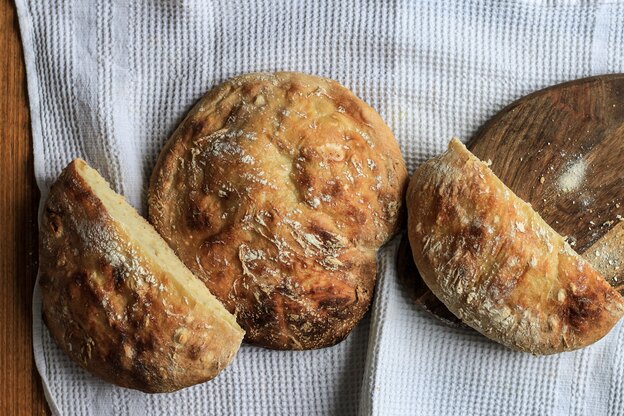 طرز پخت نان موزی