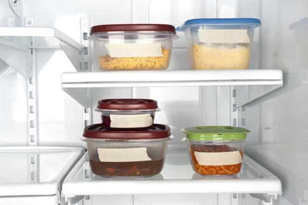 مواد غذایی سرد توی یخچال