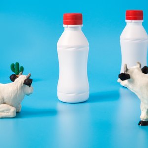 پاک کردن ماژیک از روی ظروف پلاستیکی