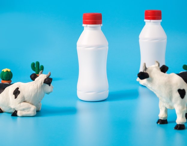 پاک کردن ماژیک از روی ظروف پلاستیکی