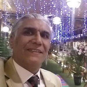 حسین اسکندری