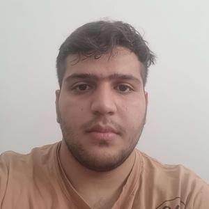 رضا فرزین نیا