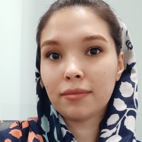 فاطمه کاظمپور