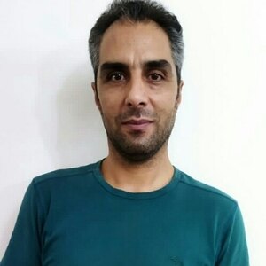 خسرو ناصری نژاد