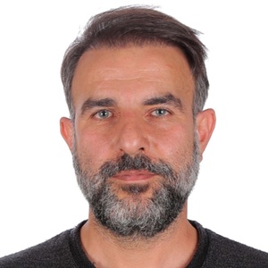 علی احمدی