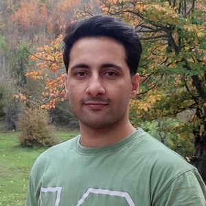 رضا رجبساسانی