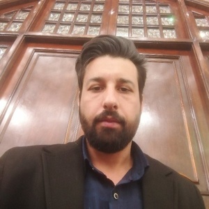 محمد صادق افخمی عقدا