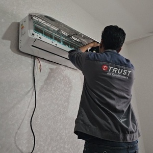 پوریا مهرآرا