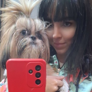 ساناز احمدی