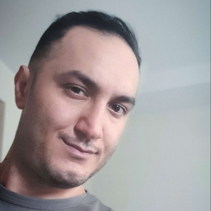 وحید سیفی قوشچی