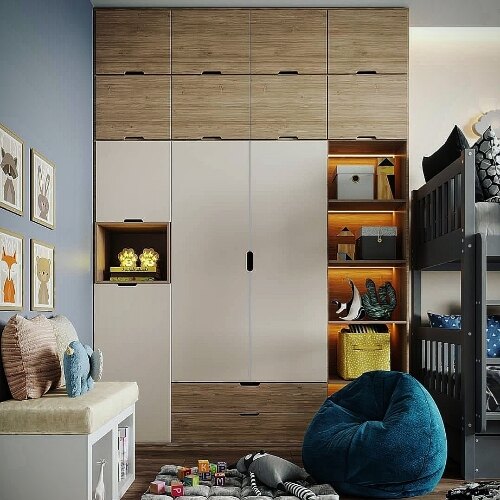 مسعود اکبری