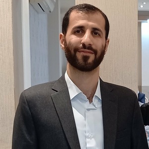 مجید کاشی ها