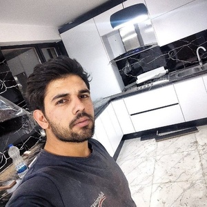 محسن نادربیگی