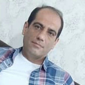 حسین علینژاد