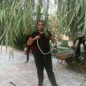 افشین عباسی