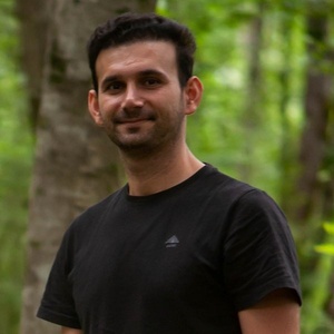 میلاد ظهوری