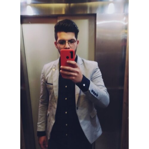 امیر دلگشایی