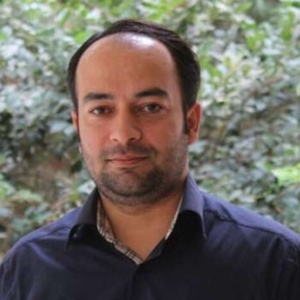 رضا آزادواری