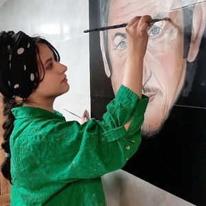 روژینا هوشنگی