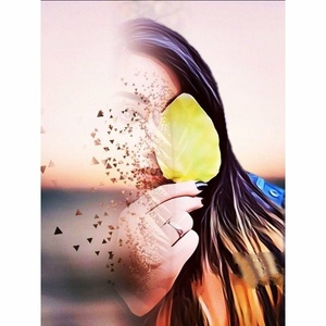 زهرا سادات خالقی