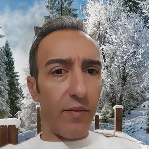 ولی صادقى بلوکانی