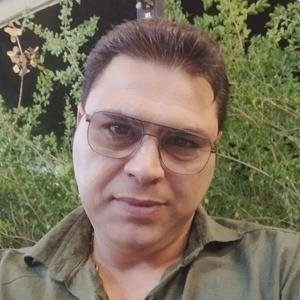 امیر آذربرزین