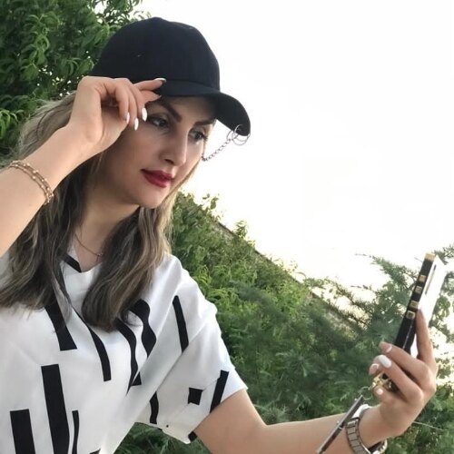 فرزانه حیدرزاده