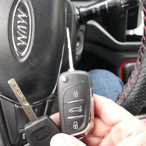 محمود اکبری