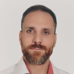 علیرضا نظری