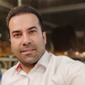 داریوش قنبری خاص