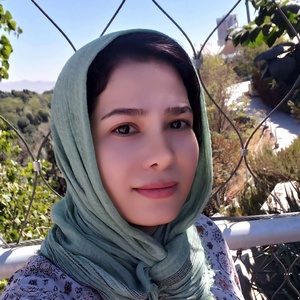 پری ناز حسنی