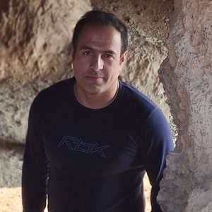 حسن زارع مقاس