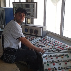 امیر عزتی آرام پور