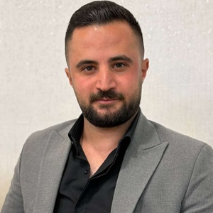 امیر محمد اکبری